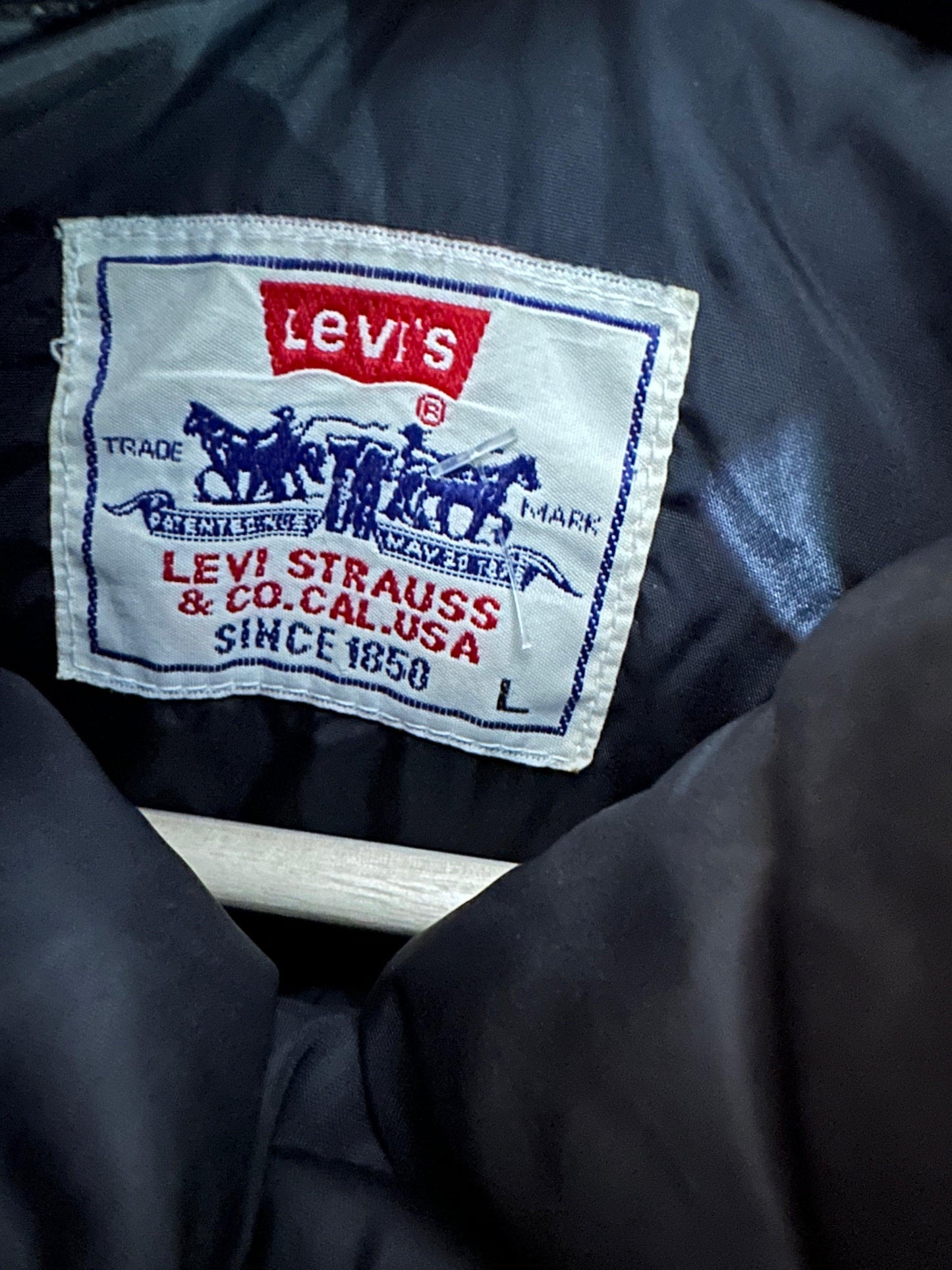 Puffer Levi’s - L - Bărbați - Shop Smart