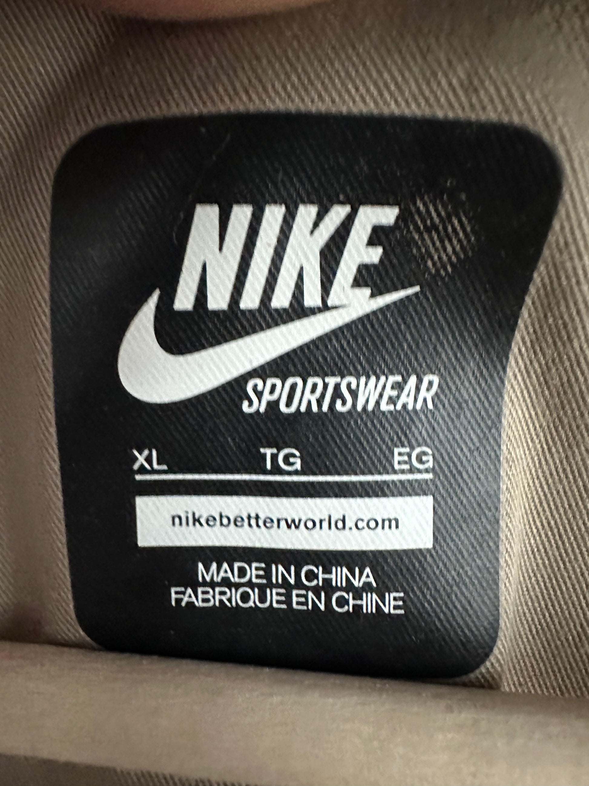 Geacă Nike - XL - Bărbați - Shop Smart