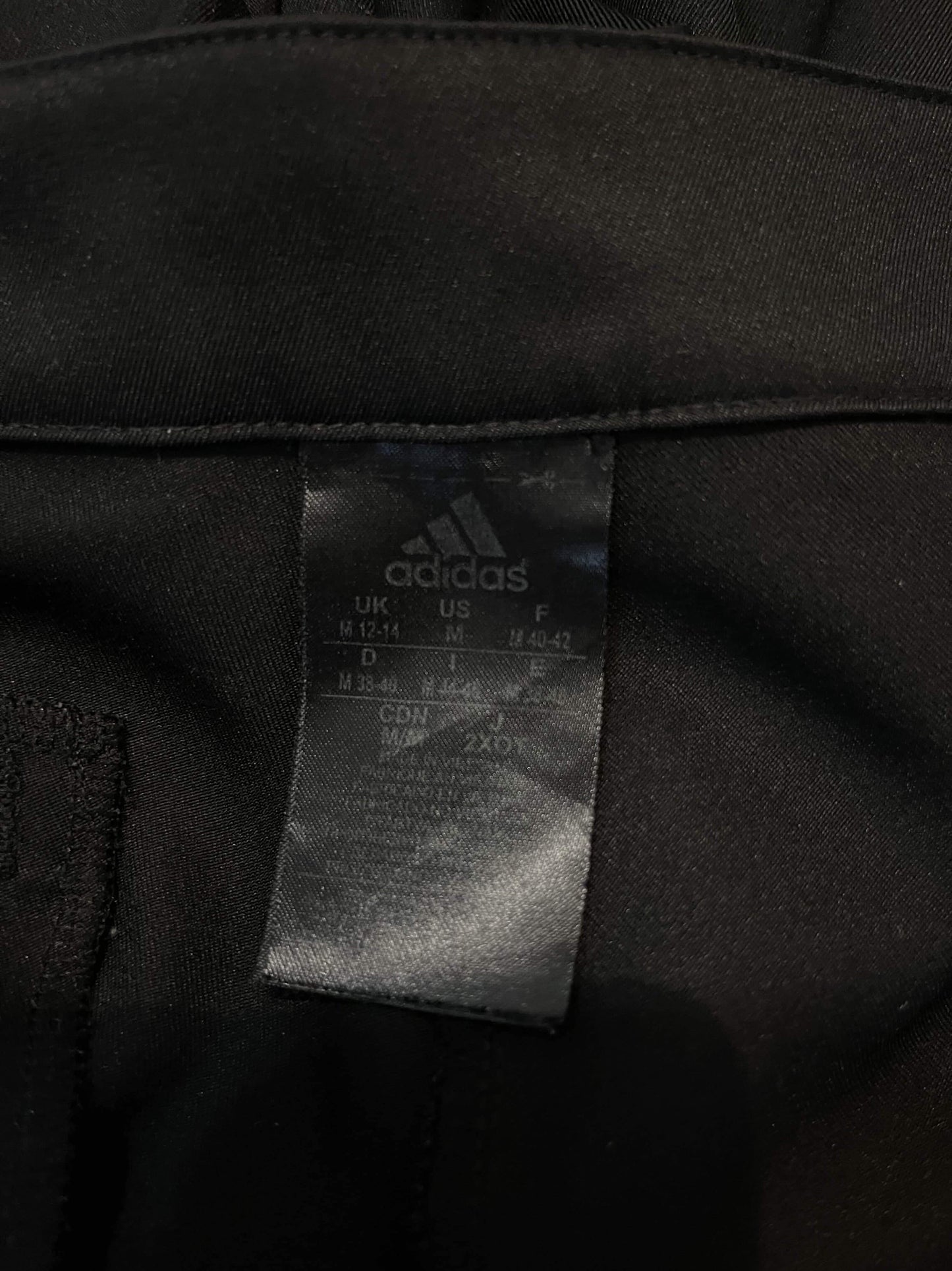 Pantaloni scurti Adidas - M - Femei - Shop Smart